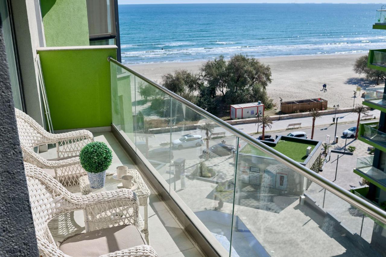 Sara Blu Apartment Spa And Pool Beach Resort Mamaia Exterior foto