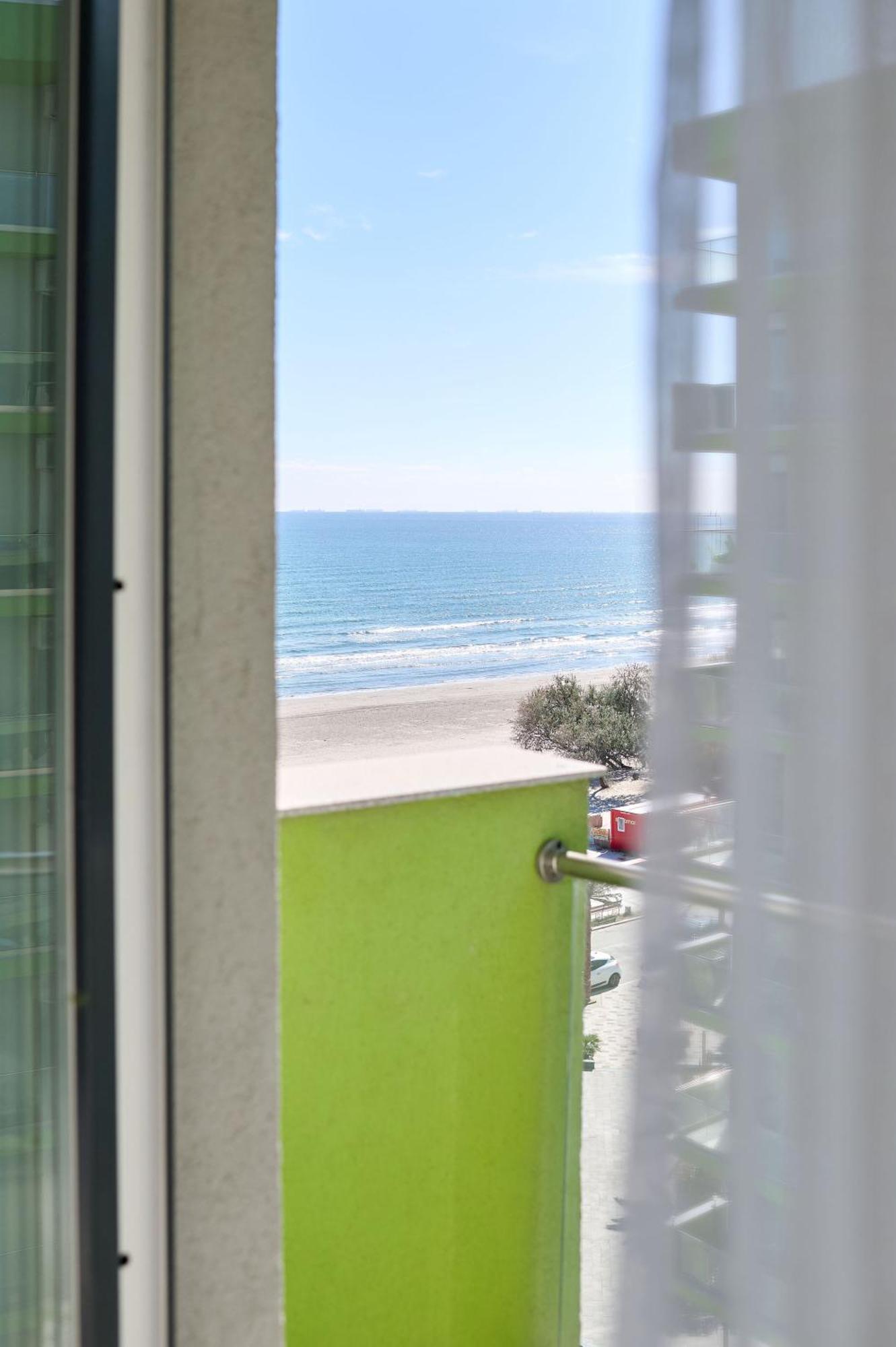 Sara Blu Apartment Spa And Pool Beach Resort Mamaia Exterior foto