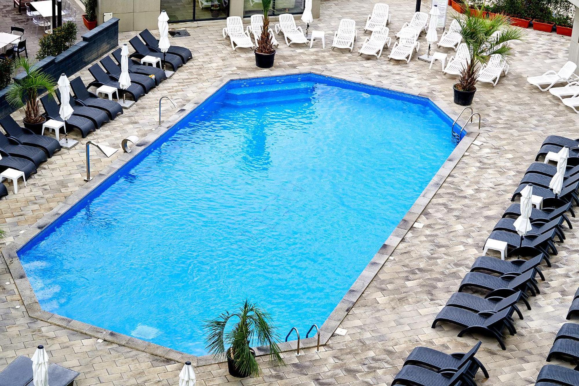 Sara Blu Apartment Spa And Pool Beach Resort Mamaia Exterior foto