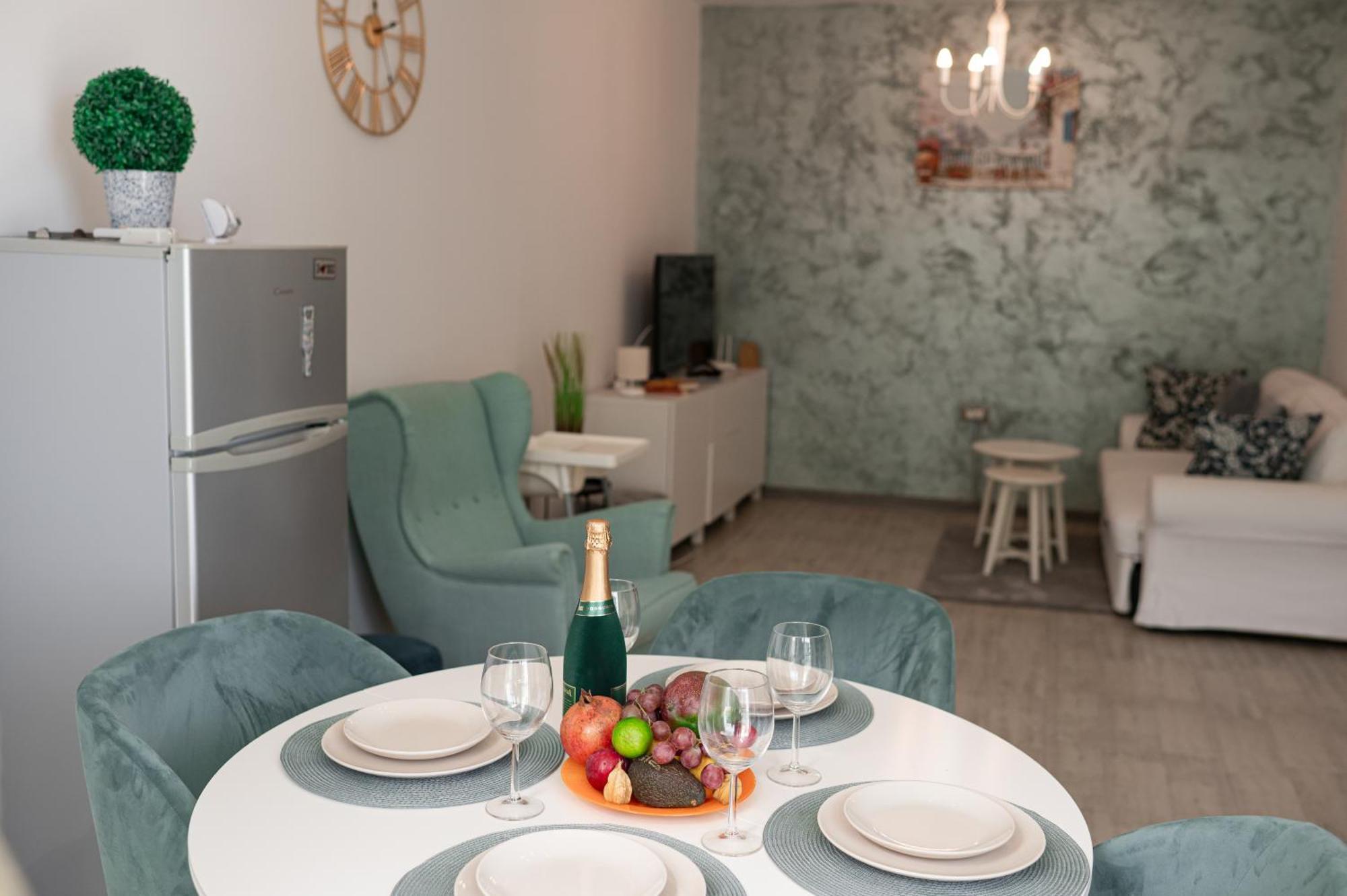 Sara Blu Apartment Spa And Pool Beach Resort Mamaia Exterior foto