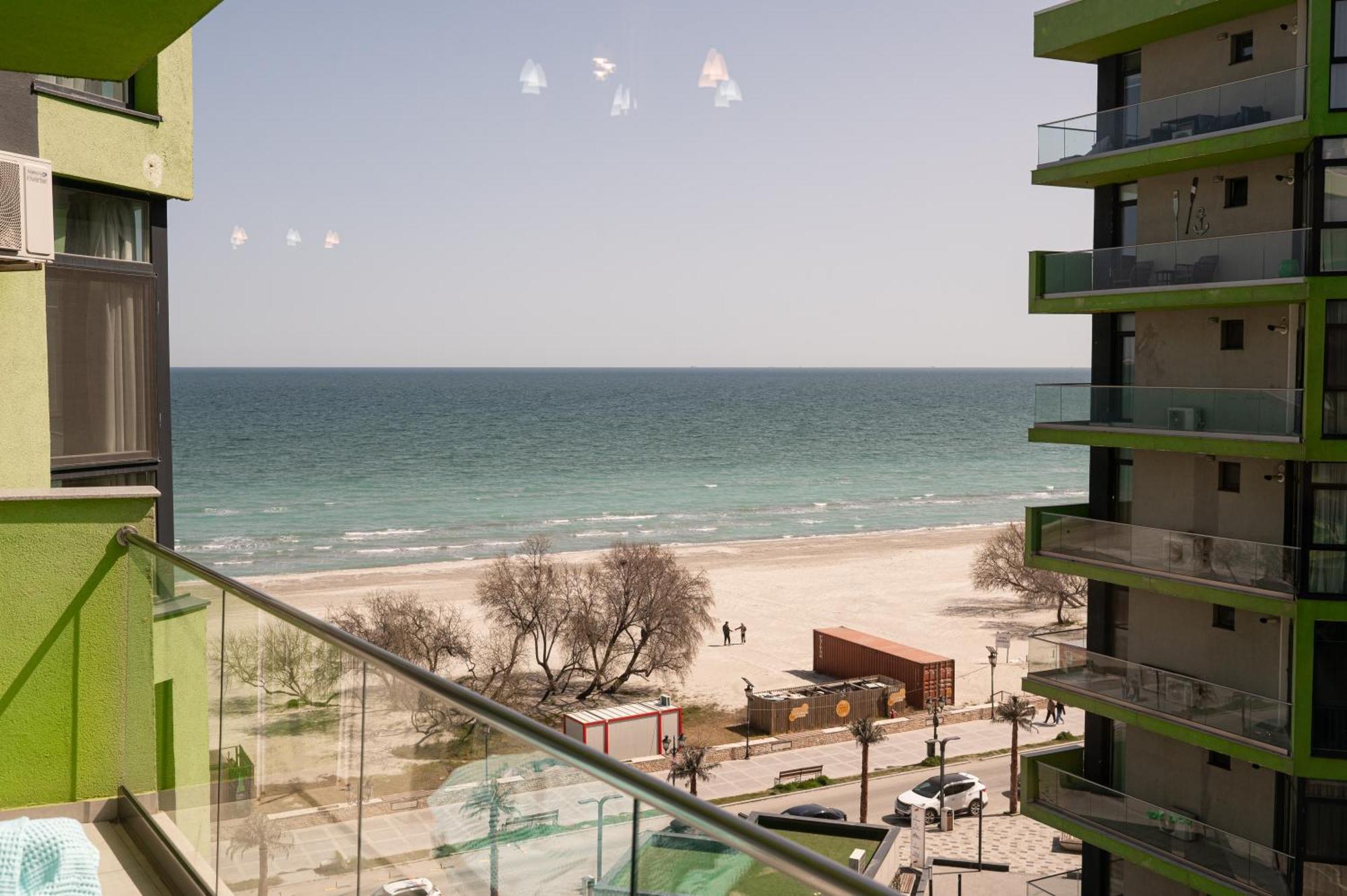 Sara Blu Apartment Spa And Pool Beach Resort Mamaia Exterior foto